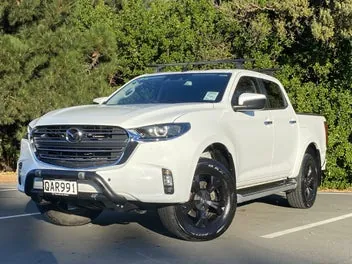 Mazda Bt-50 2023 photo 2