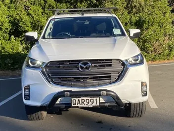 Mazda Bt-50 2023 photo 3