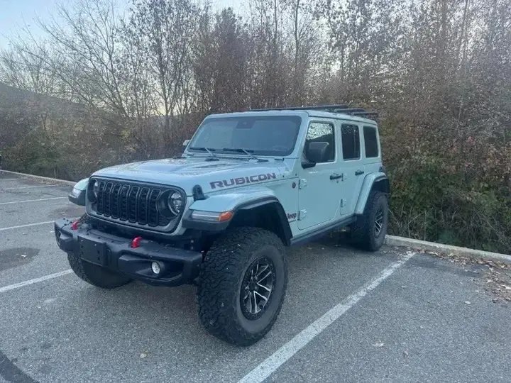 Jeep Wrangler 2024 photo 2