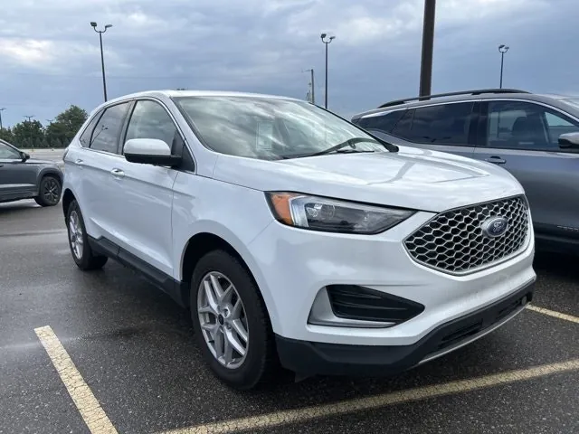 Ford Edge 2023 photo 4