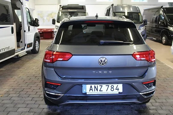 Volkswagen T-Roc 2019 photo 2