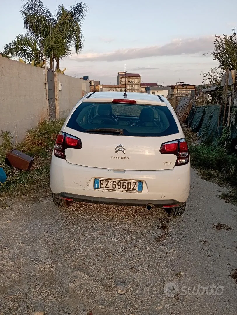 Citroen C3 2015 photo 2