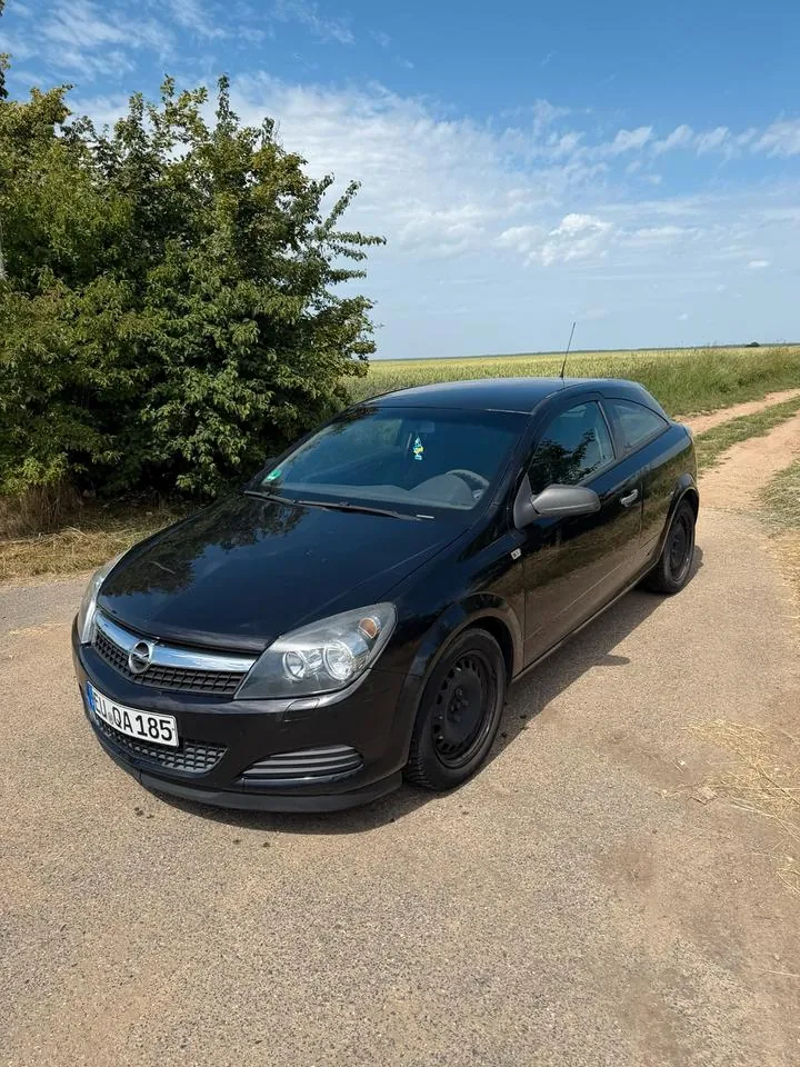 Opel Astra Gtc