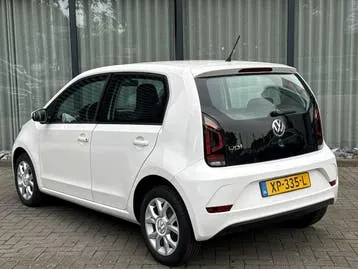 Volkswagen Up 2019 photo 3