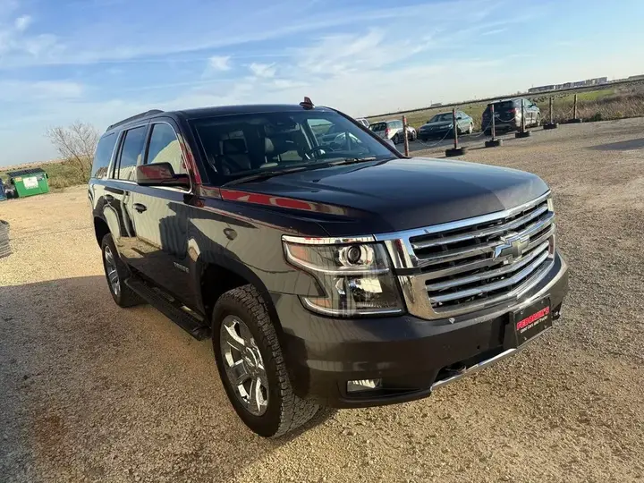 Chevrolet Tahoe 2017 photo 5