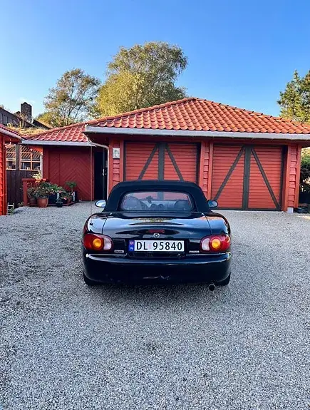 Mazda Mx-5 1999 photo 5