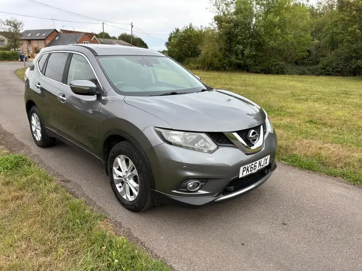 Nissan X-Trail 2016 photo 2