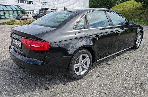 Audi A4 2015 photo 3