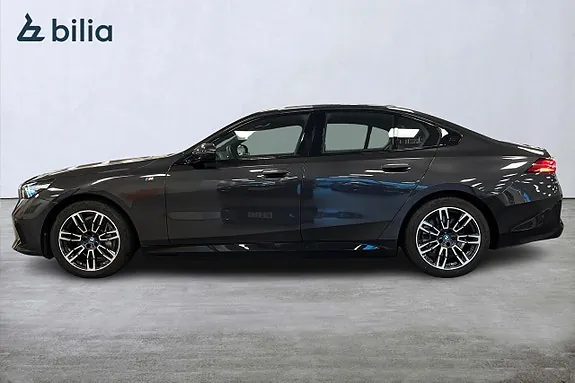 BMW I5 2024 photo 3