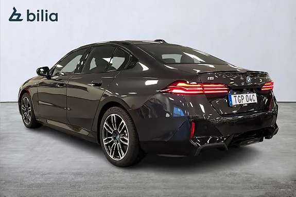 BMW I5 2024 photo 2
