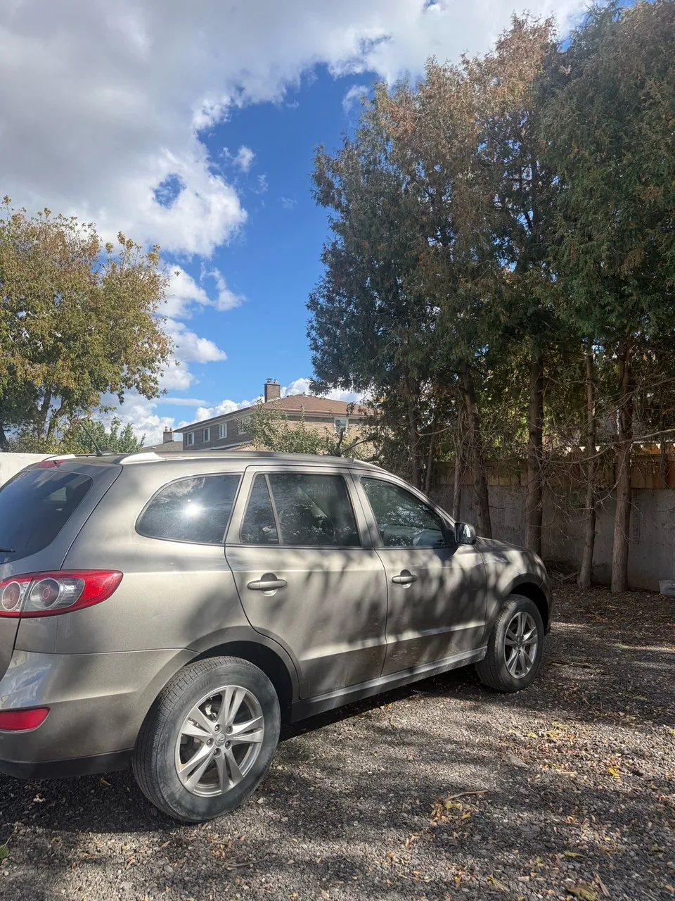 Hyundai Santa Fe 2012 photo 3