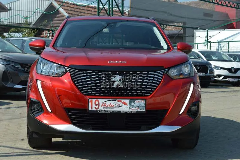 Peugeot 2008 2020 photo 4
