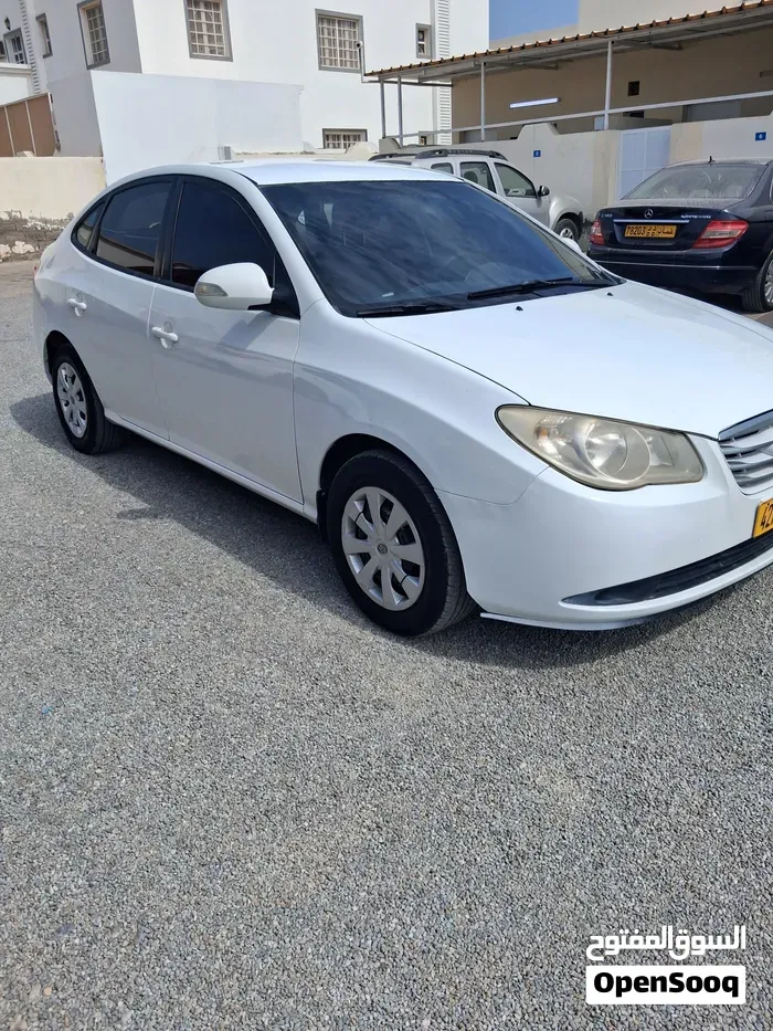 Hyundai Elantra 2011 photo 3
