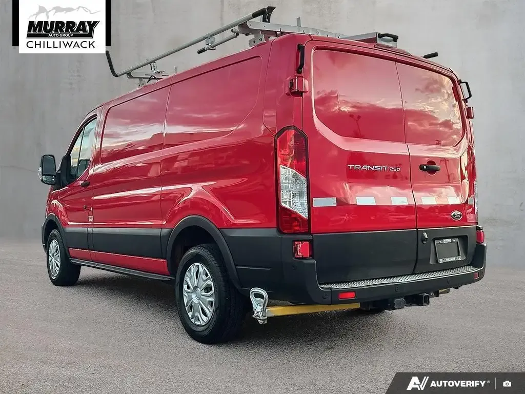 Ford Transit Cargo Van 2021 photo 4