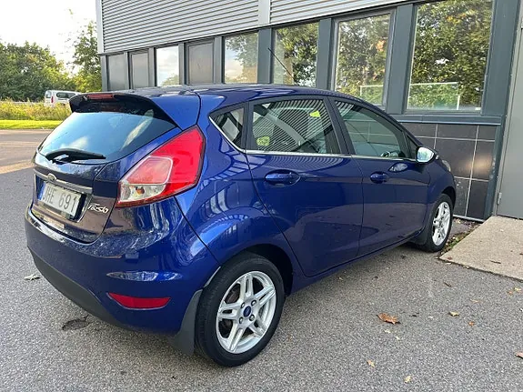 Ford Fiesta 2014 photo 4