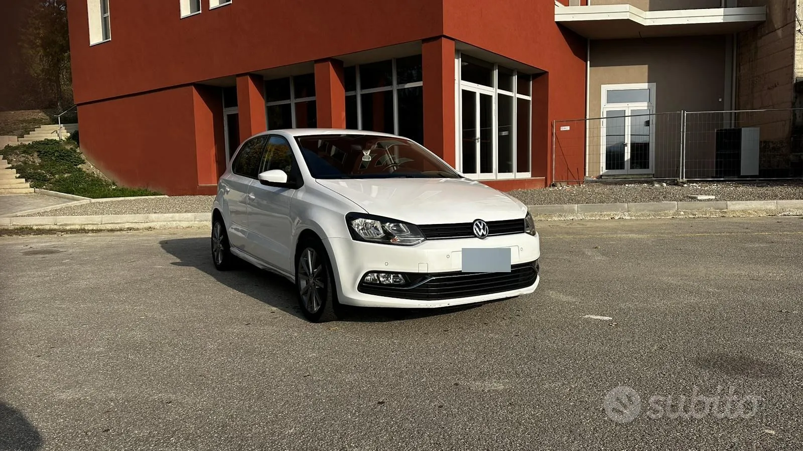 Volkswagen Polo 2017 photo 2