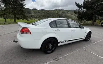 Holden Commodore 2012 photo 2