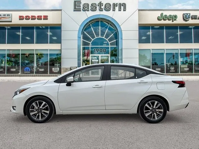 Nissan Versa 2025 photo 2