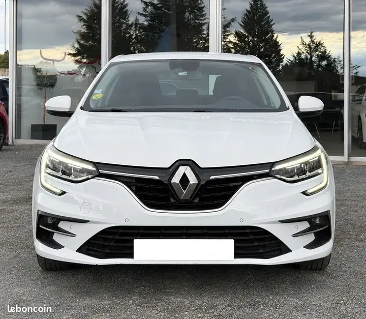 Renault Megane 2021 photo 2