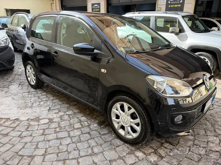 Volkswagen Up 2016 photo 4