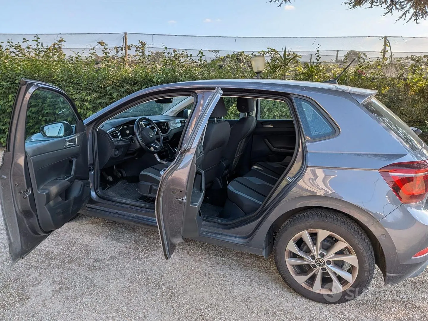 Volkswagen Polo 2023 photo 4