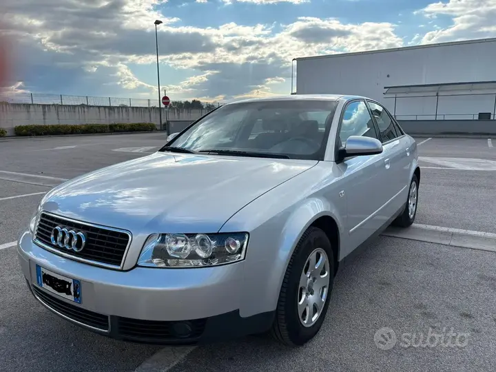 Audi A4 2001 photo 3