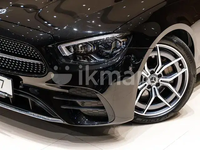 Mercedes-Benz E200 2023 photo 3