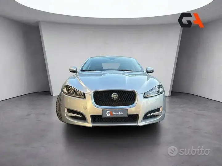 Jaguar Xf 2012 photo 4