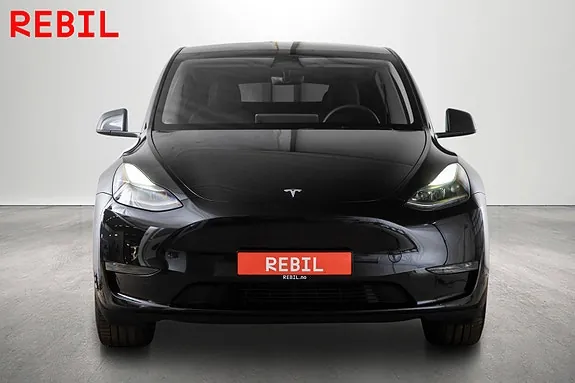 Tesla Model Y 2023 photo 3