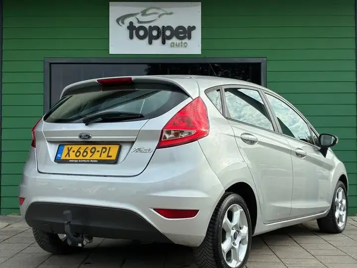 Ford Fiesta 2008 photo 3