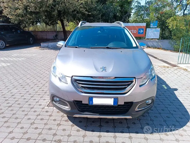 Peugeot 2008 2015 photo 2