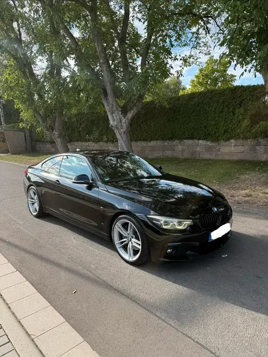 BMW 440I