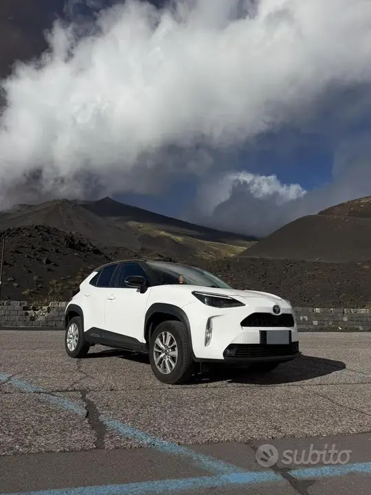 Toyota Yaris Cross 2023 photo 2