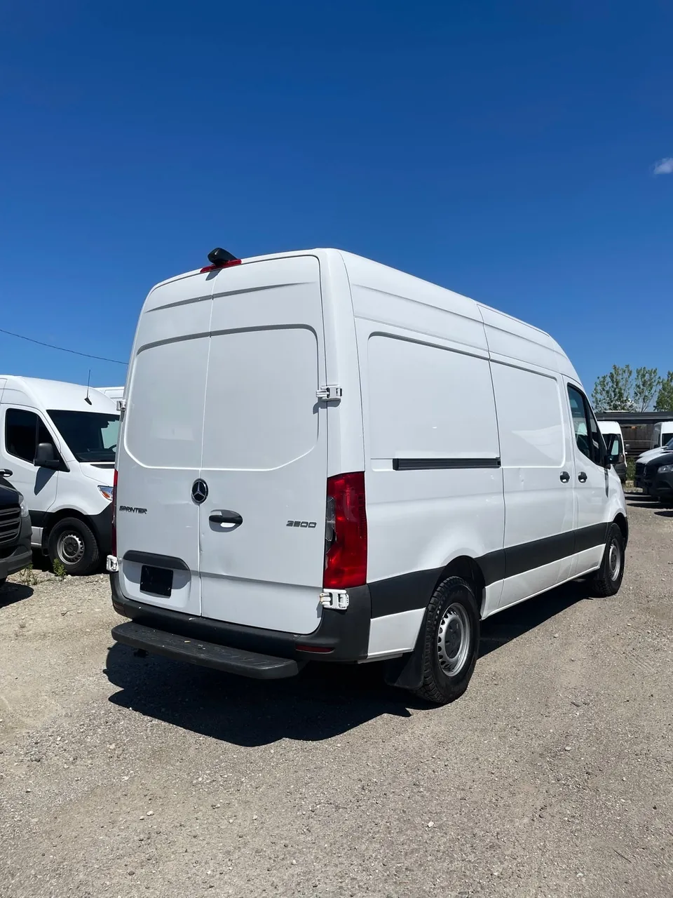 Mercedes-Benz Sprinter 2021 photo 3