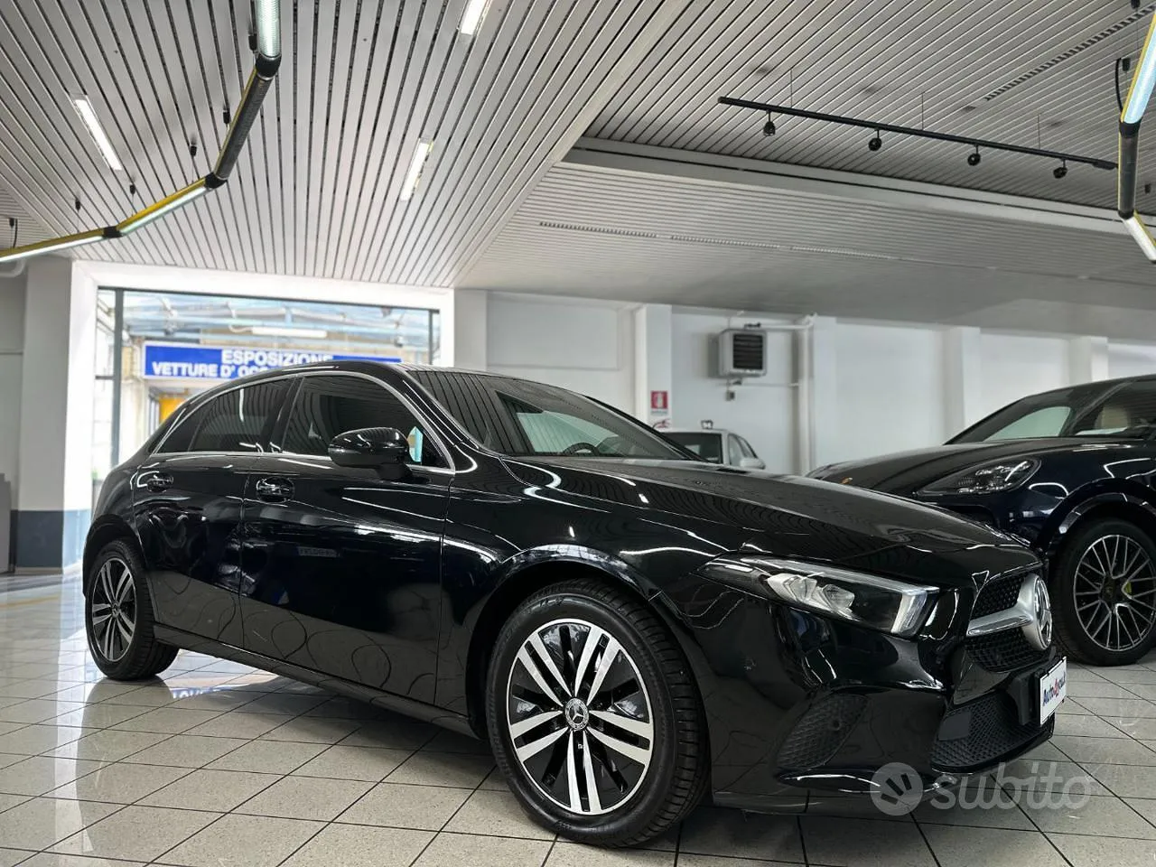 Mercedes-Benz A 220
