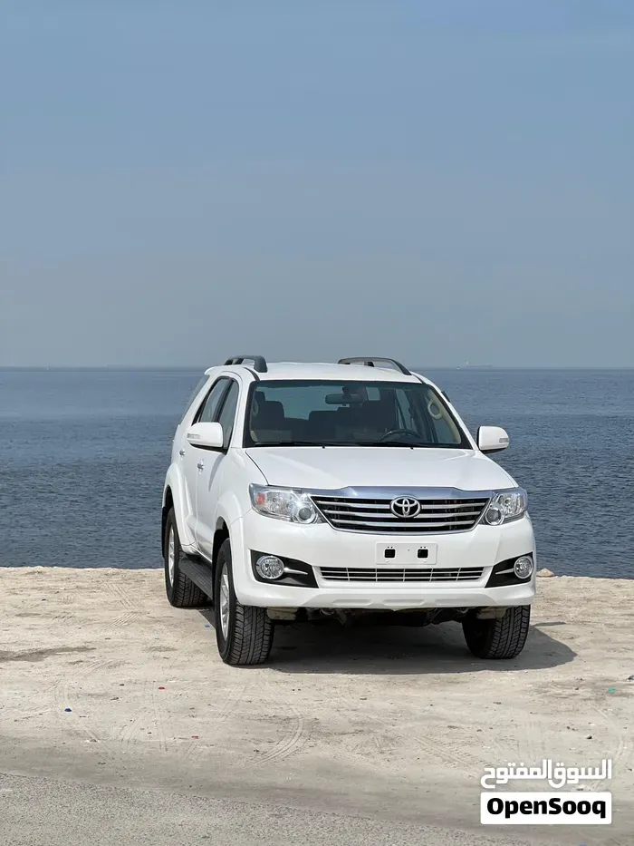 Toyota Fortuner 2014 photo 3