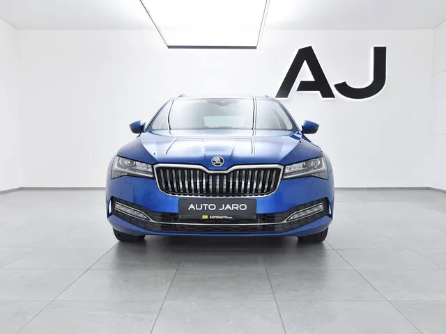 Skoda Superb Combi