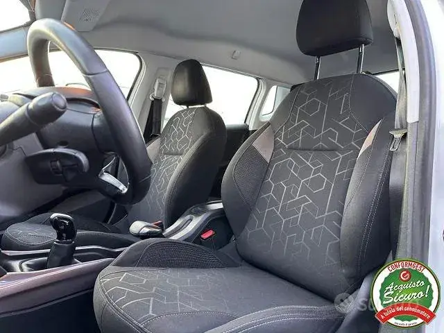 Peugeot 2008 2014 photo 5