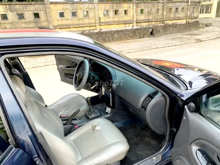 Mitsubishi Lancer 2001 photo 4