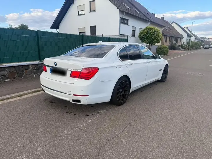 BMW 730D