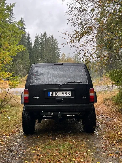 Jeep Cherokee 1997 photo 4