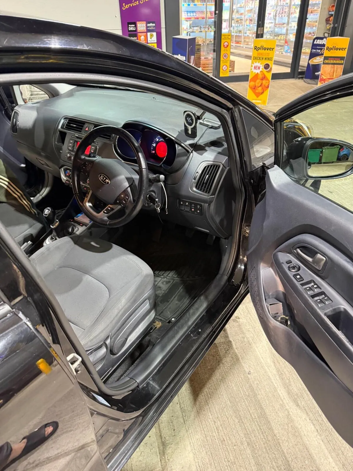 Kia Rio 2011 photo 5