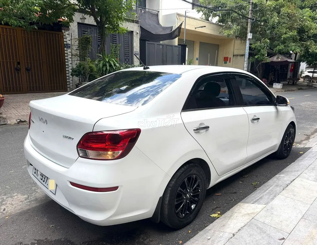 Kia Soluto 2023 photo 3