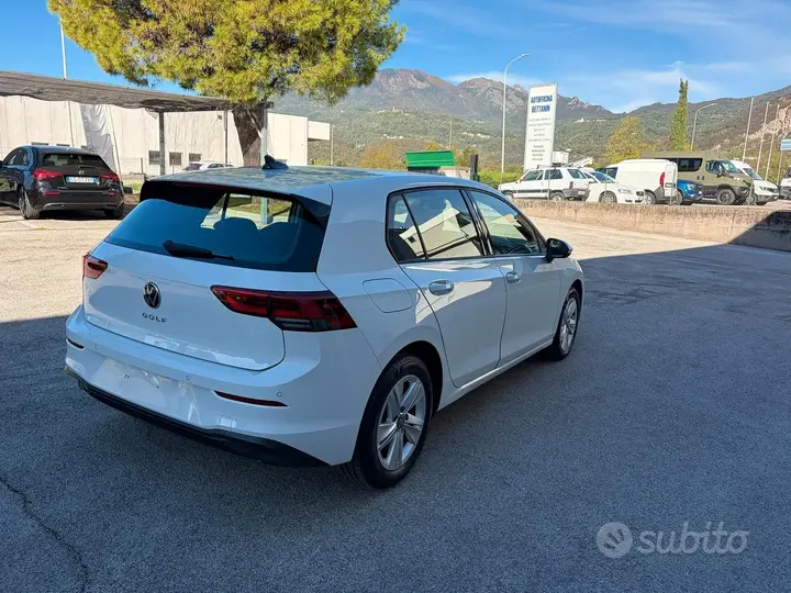 Volkswagen Golf 2022 photo 5