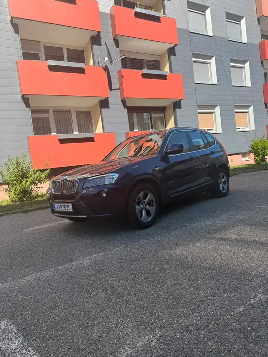 BMW X3 2012 photo 2
