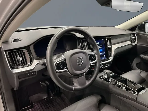 Volvo V60 2025 photo 5
