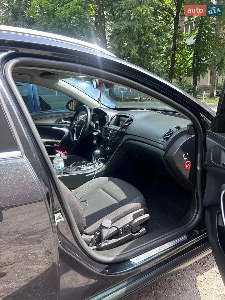 Opel Insignia 2012 photo 4