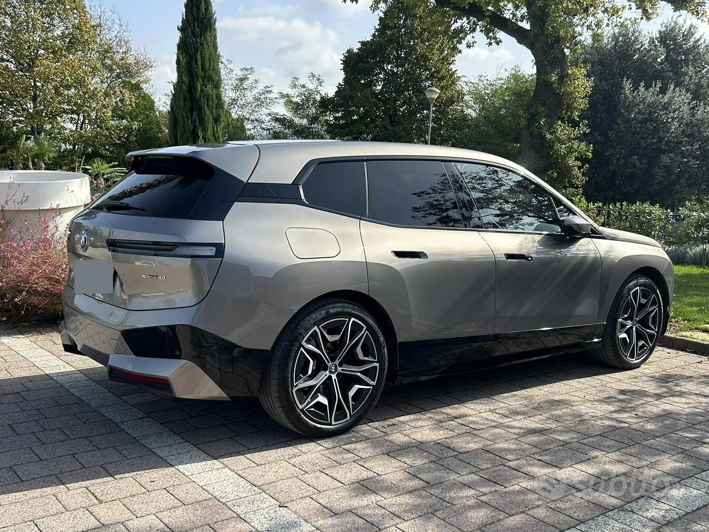 BMW Ix