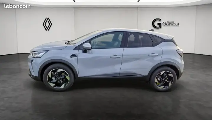 Renault Captur 2025 photo 2