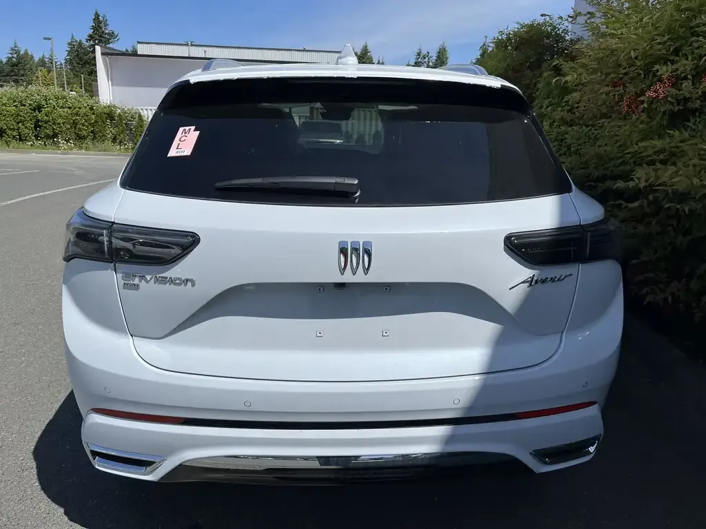 Buick Envision 2026 photo 4